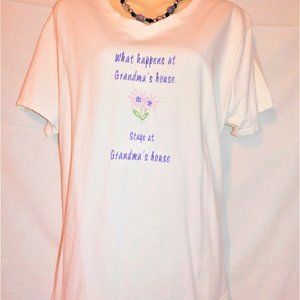 XL Grandmas House What Happens Stays At Top H587